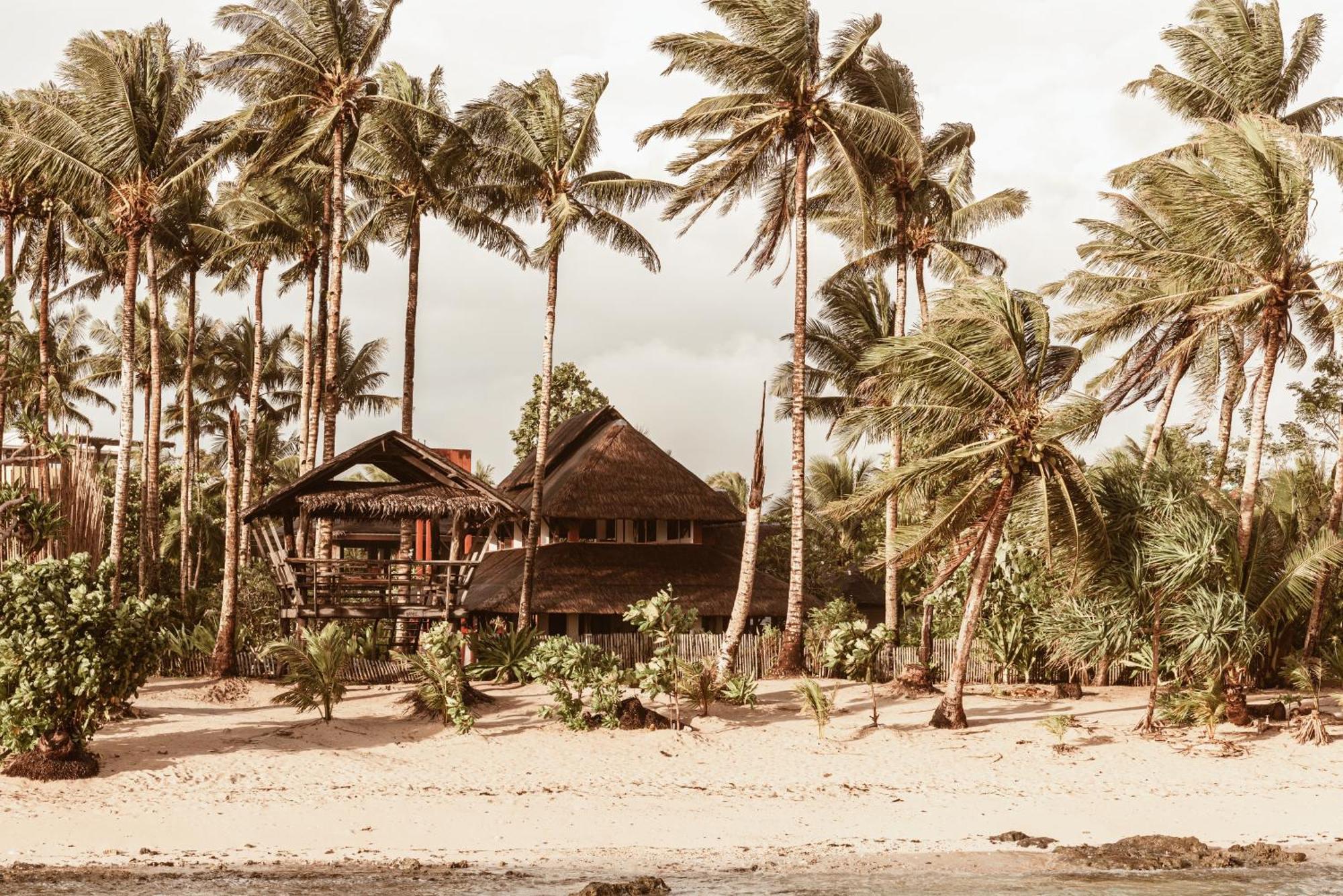 Alon Cloud9 Beach Front Catangnan Экстерьер фото